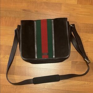 Gucci Black Messenger Bag with Red and Green Stripe